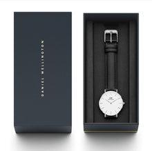 Load image into Gallery viewer, Daniel Wellington Petite Sheffield Watch - Silver
