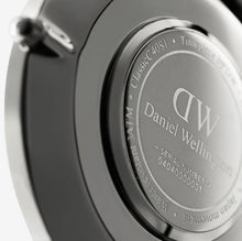 Load image into Gallery viewer, Daniel Wellington Classic St Mawes Watch - Silver
