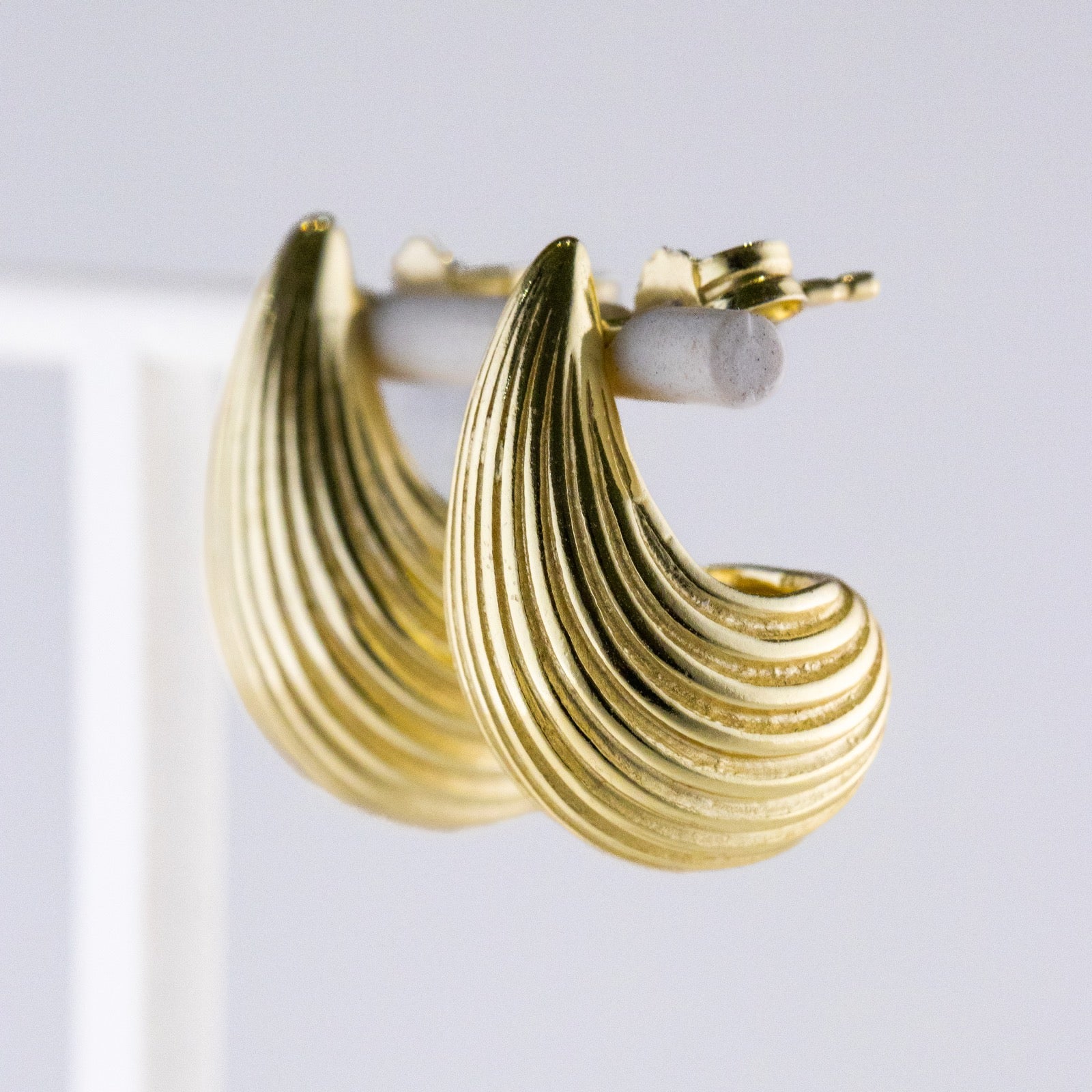 Gold Shell