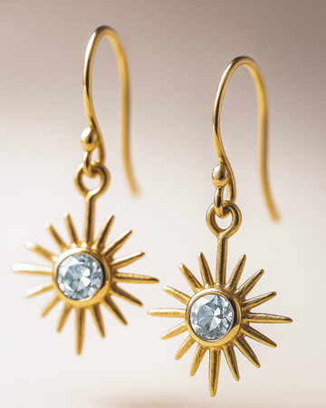 ⁠925 Silver Gold Plated Star Drop Moonstone