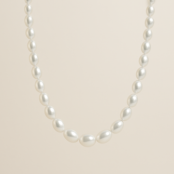 Classic Pearl Necklace
