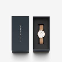Load image into Gallery viewer, Daniel Wellington Petite Melrose Watch - Rose Gold Mesh
