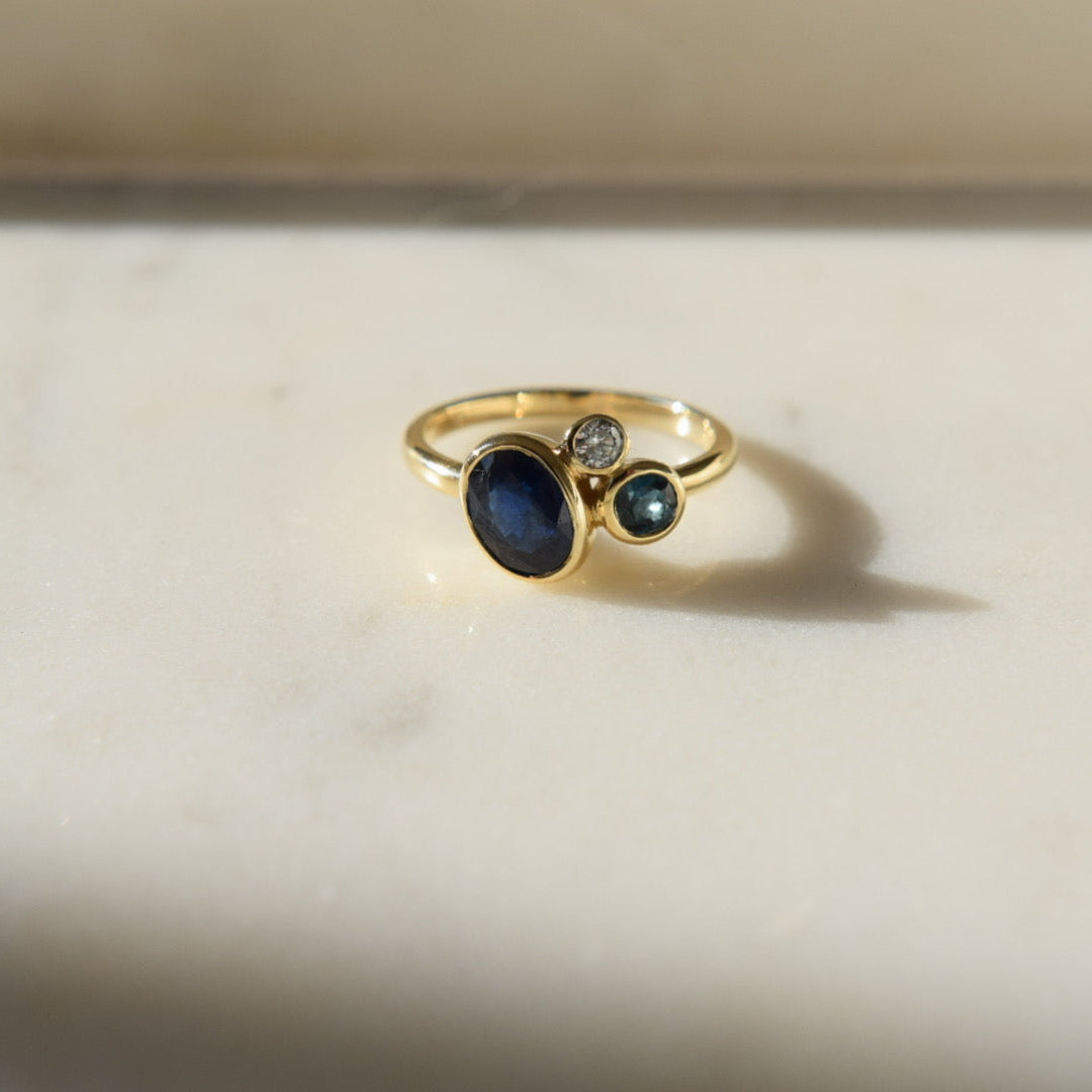 9ct Yellow Gold Sapphire & Topaz Ring